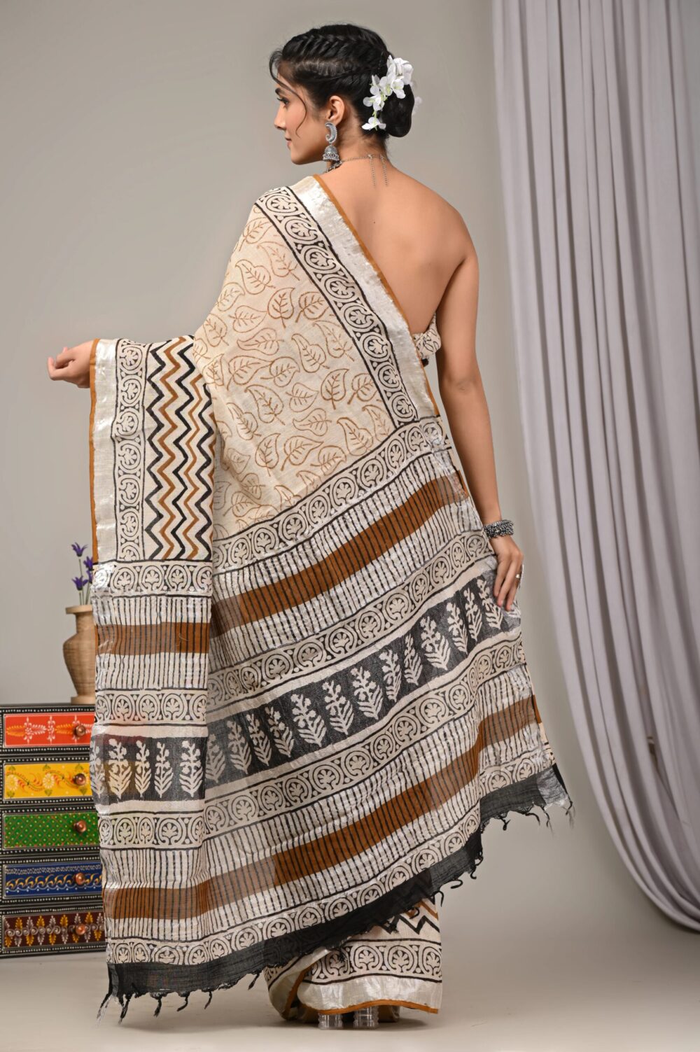 Hand Block Printed Cotton Linen Saree With Blouse ( LS2506 )