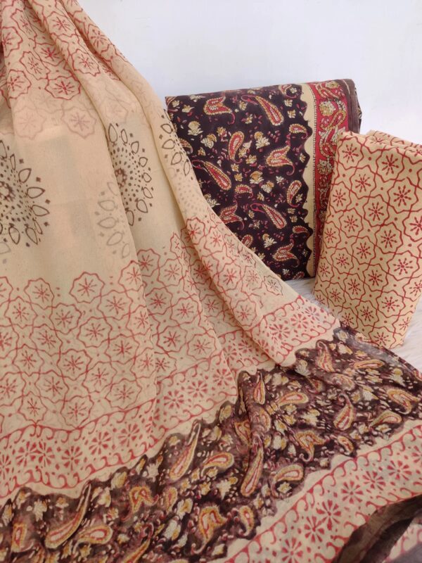 (KALAMKARI) HAND BLOCK PRINTED COTTON SUIT WITH CHIFFON DUPATTA
