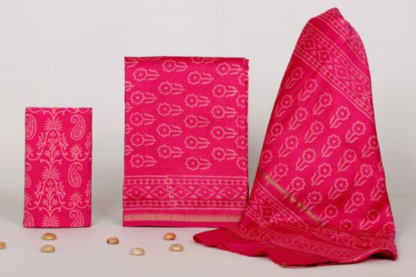 Exclusive Hand Block Print Chanderi Silk Suit Set ( CNSS250029)