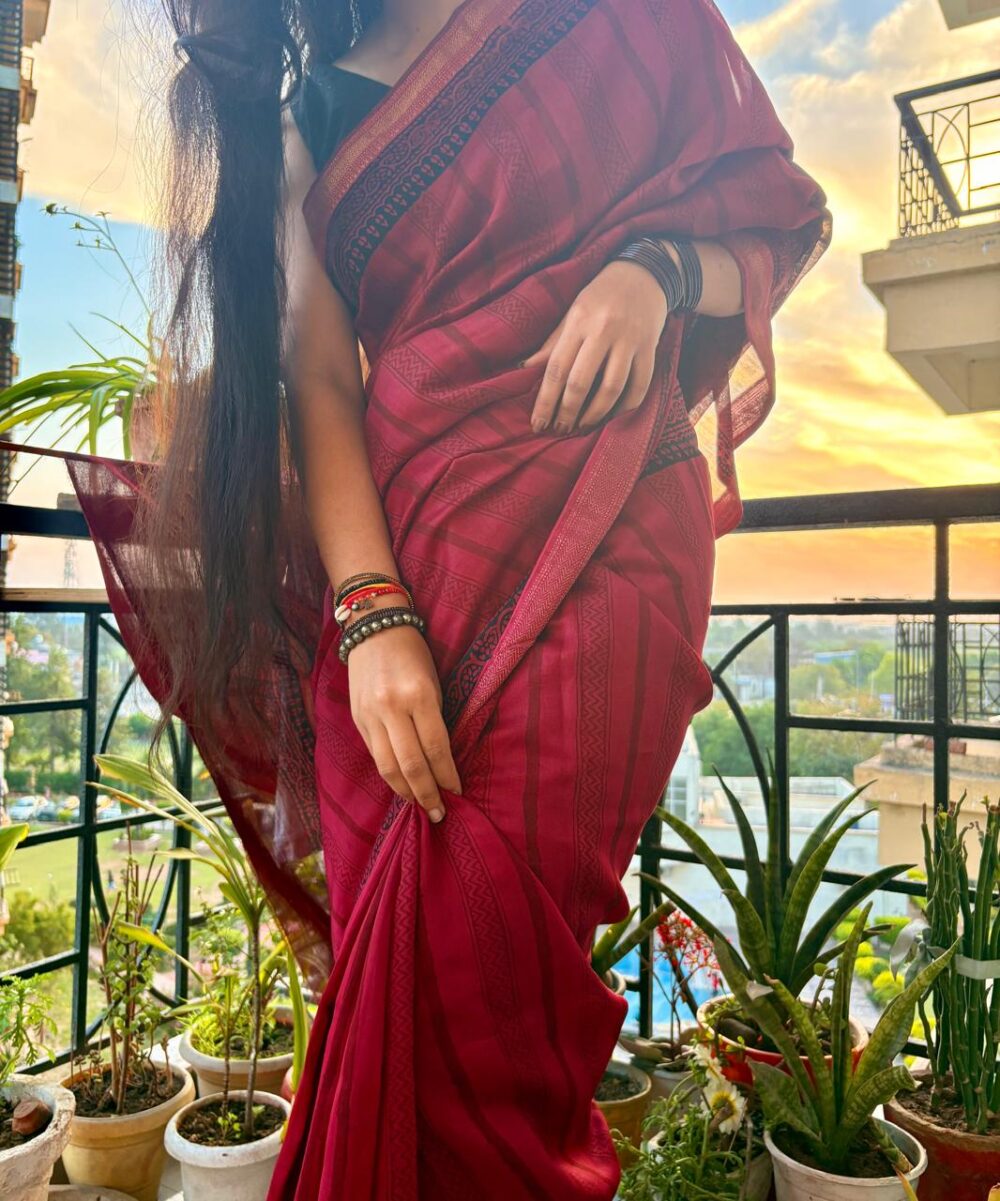 Maheshwari Silk Saree with Zari Border  ( MSS2602 )