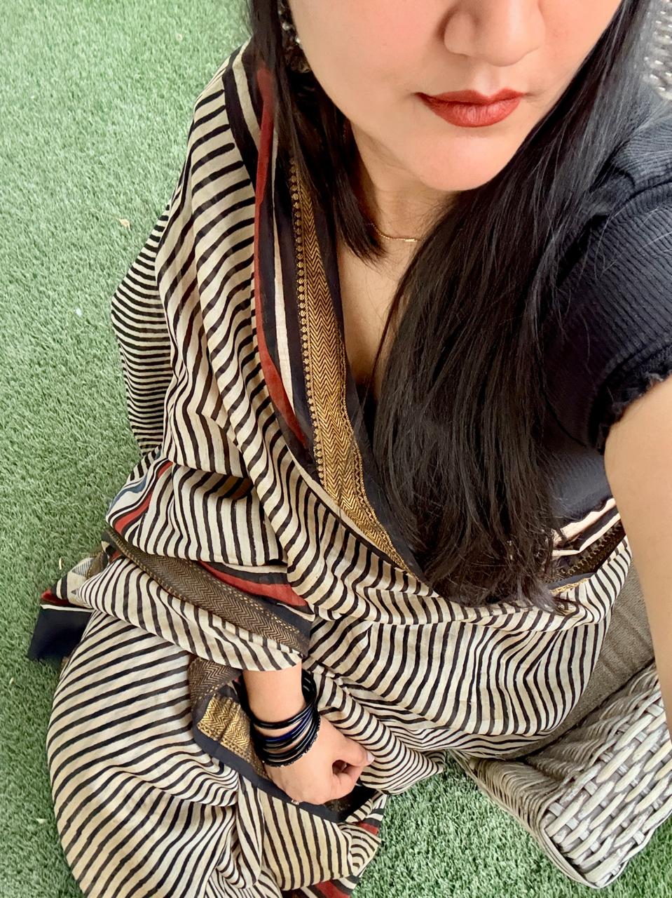 WhatsApp Image 2026-03-31 at 7.56.02 PM (1) Maheshwari Silk Saree with Zari Border ( MSS2603)