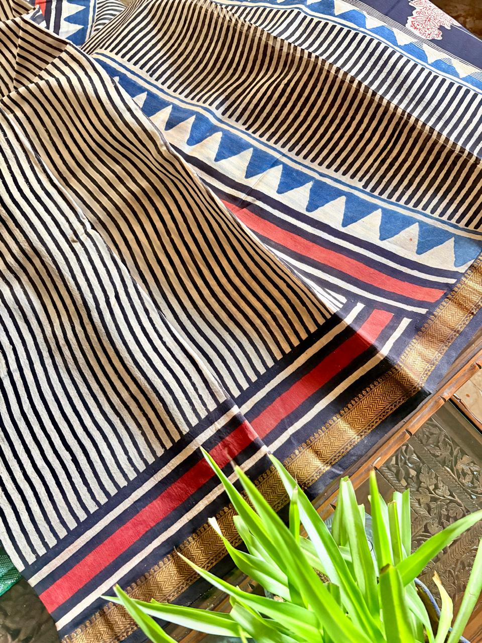 WhatsApp Image 2026-03-31 at 8.01.34 PM Maheshwari Silk Saree with Zari Border ( MSS2603)