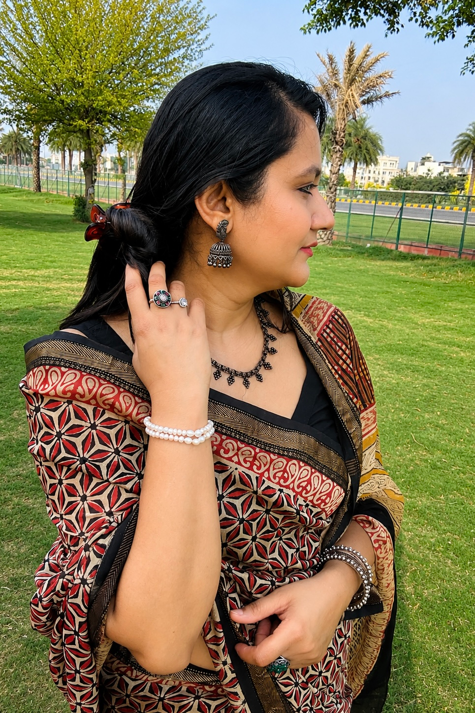Maheshwari Silk Saree with Zari Border  ( MSS2606)