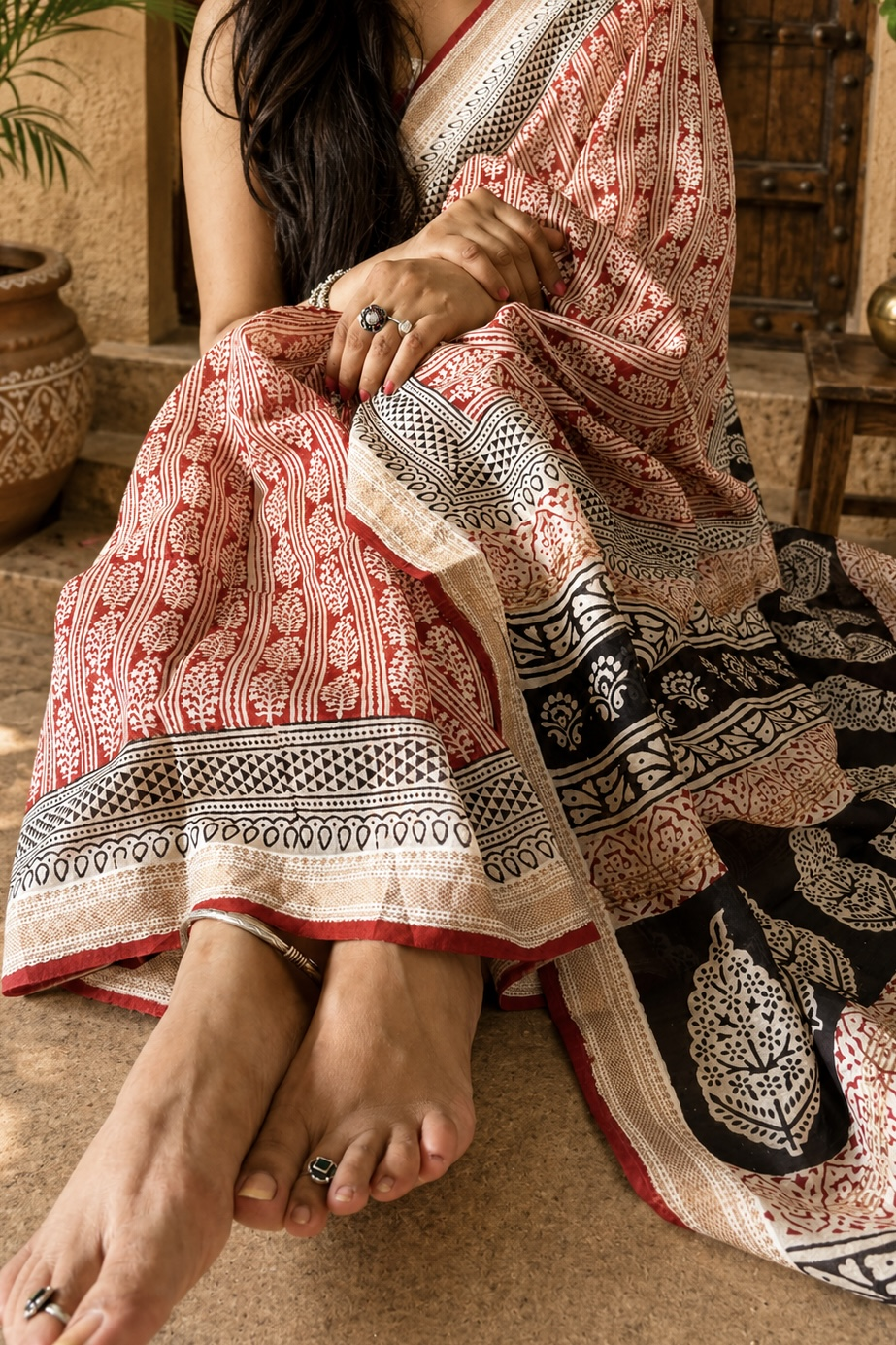 2026/07/324072.png Maheshwari Silk Saree with Zari Border ( MSS2609)