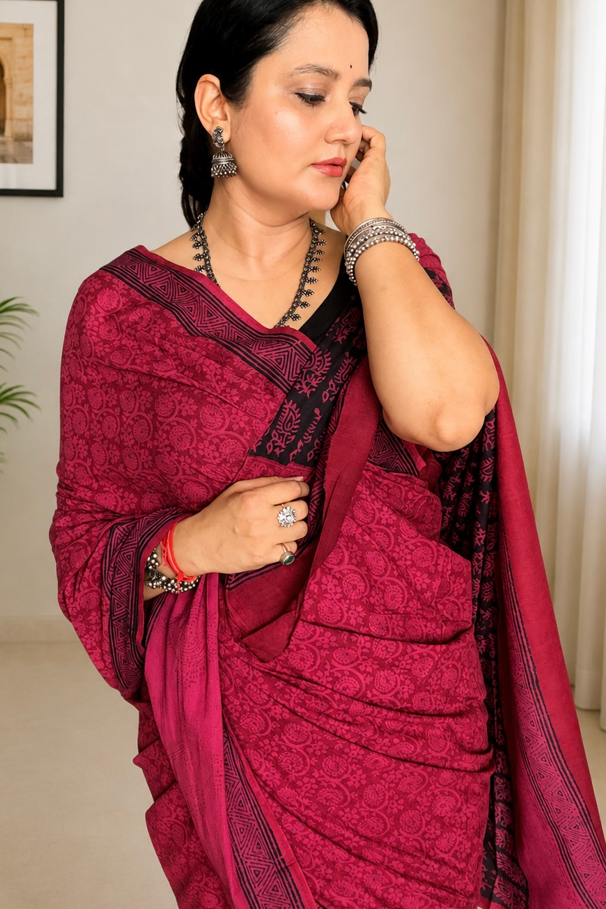 2026/08/350026.png Premium Cotton Saree with Blouse Piece ( CS2578)