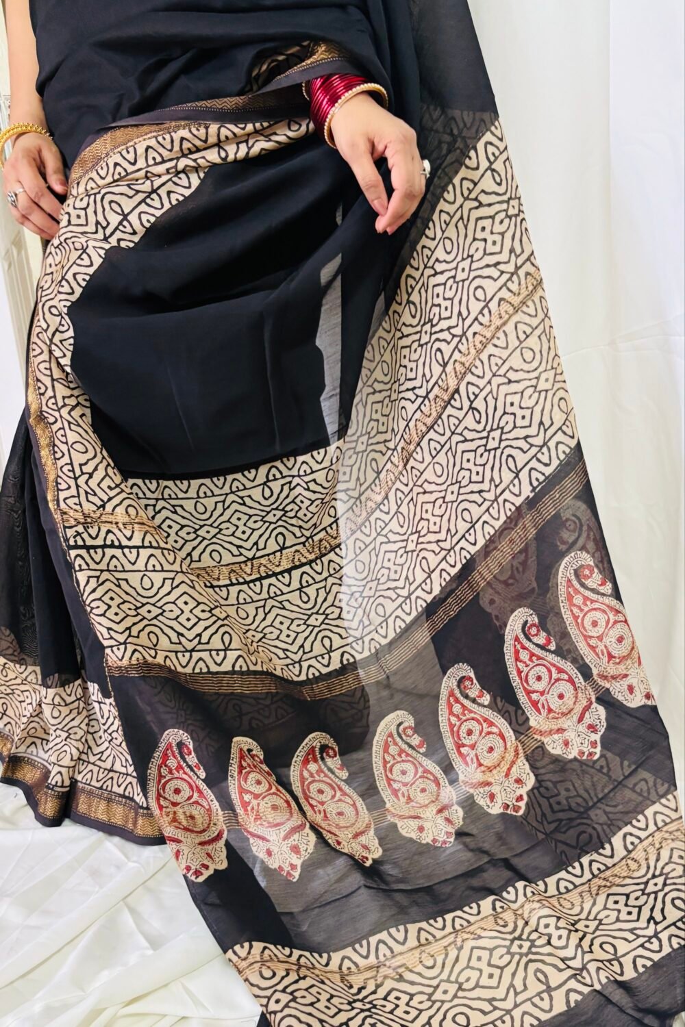 Maheshwari Silk Saree with Zari Border  ( MSS2611)