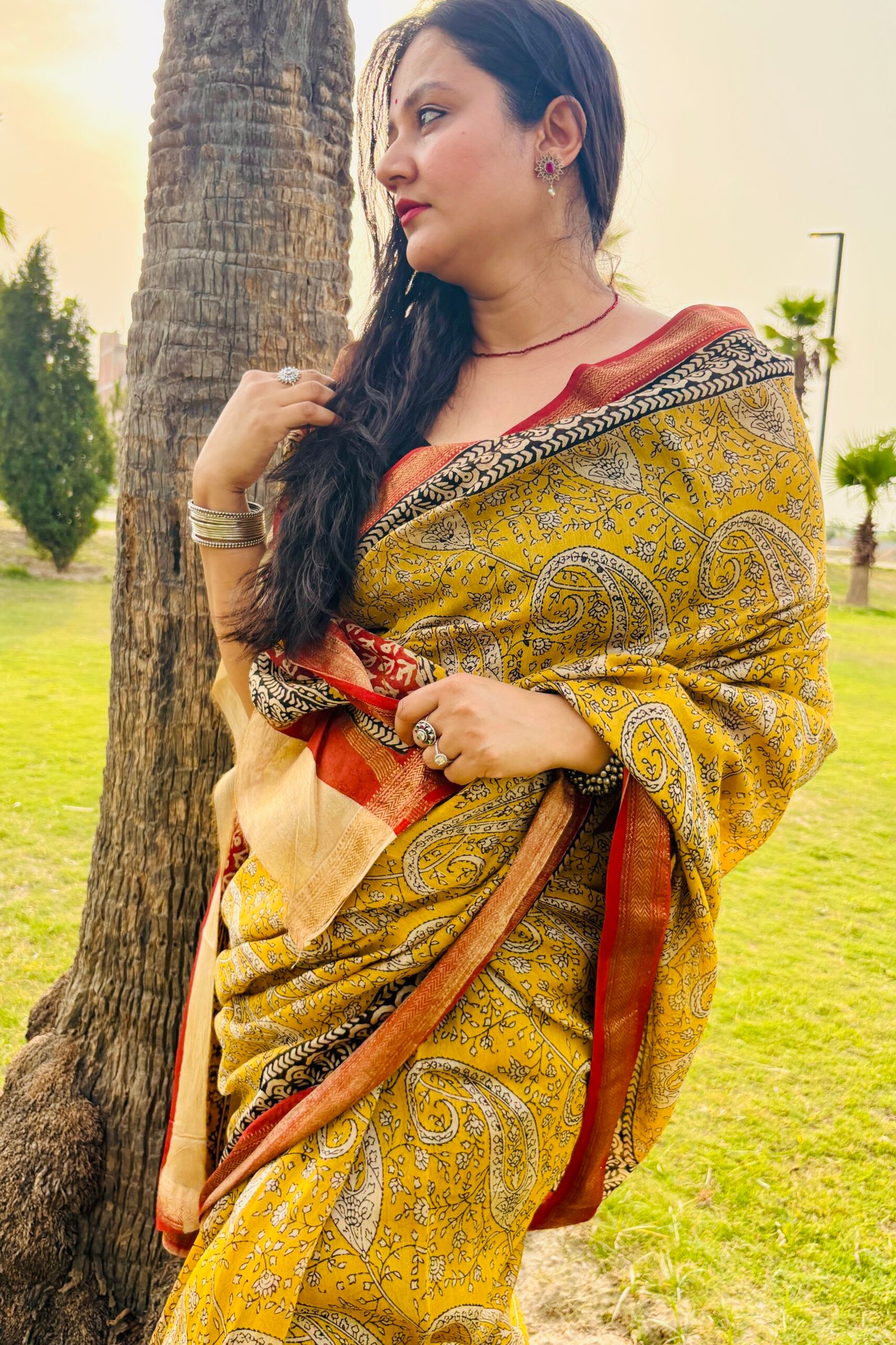 Maheshwari Silk Saree with Zari Border  ( MSS2607)